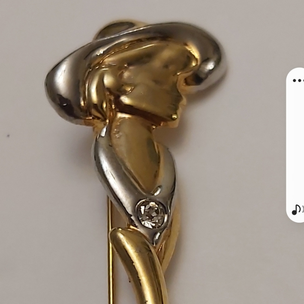 Vintage broche